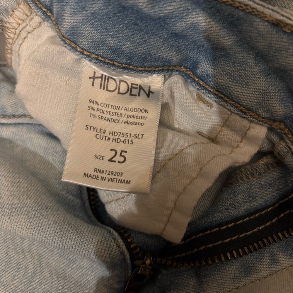 Hidden Jeans Light Wash with Split Ankle Hems for Women - Picture 6 of 12